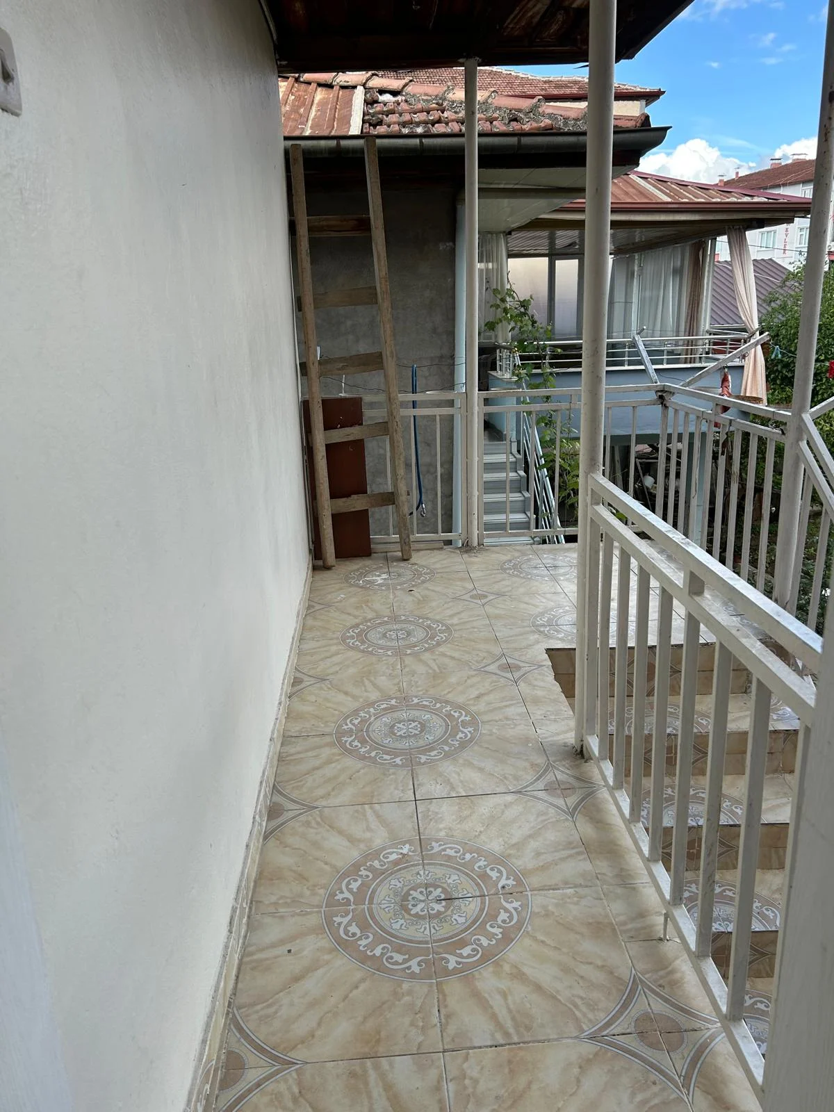 ERTUĞRUL GAZİ MAHALLESİNDE 2 KATLI MÜSTAKİL SATLIK BİNA - Resim 19