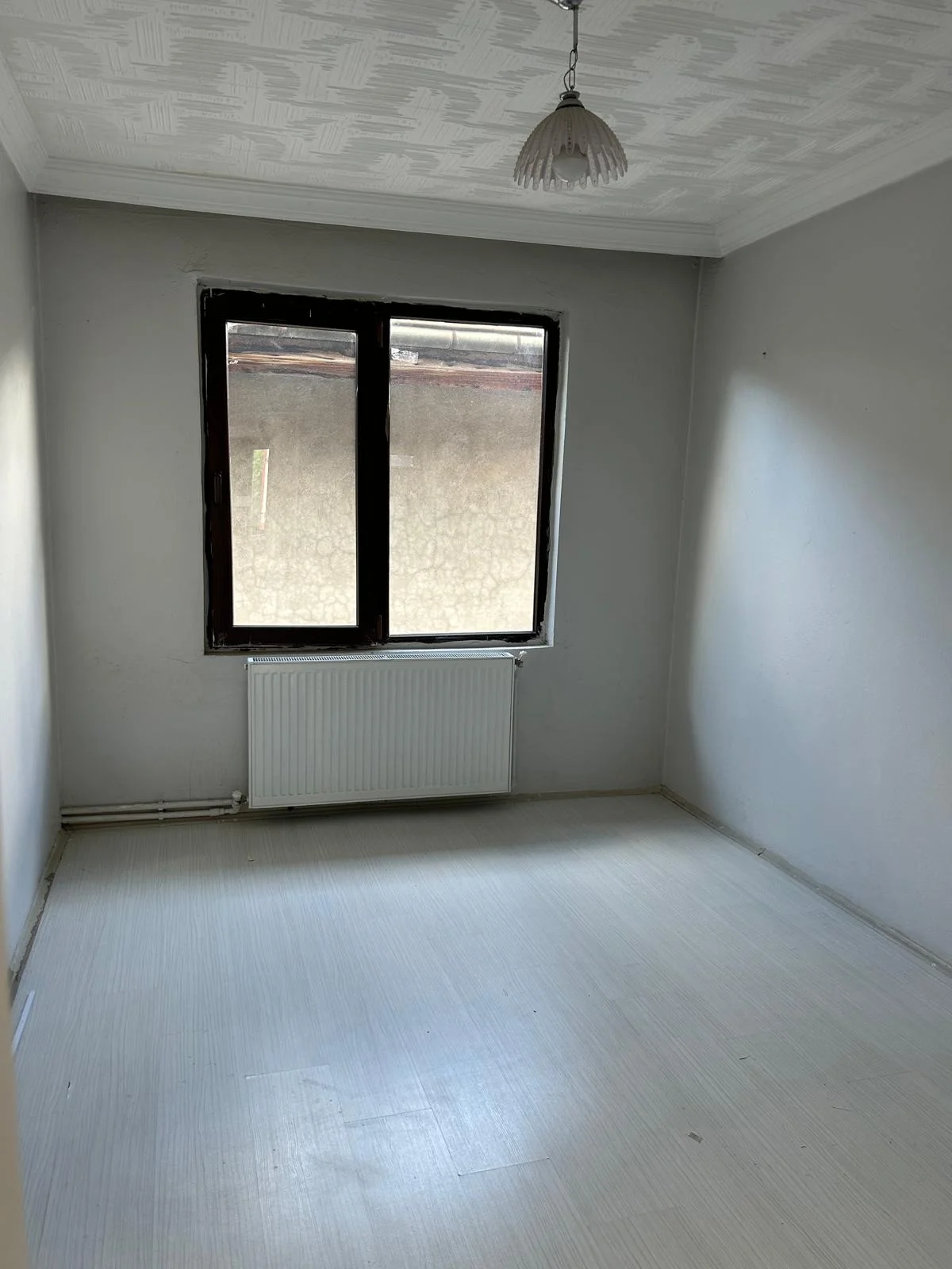 ERTUĞRUL GAZİ MAHALLESİNDE 2 KATLI MÜSTAKİL SATLIK BİNA - Resim 5
